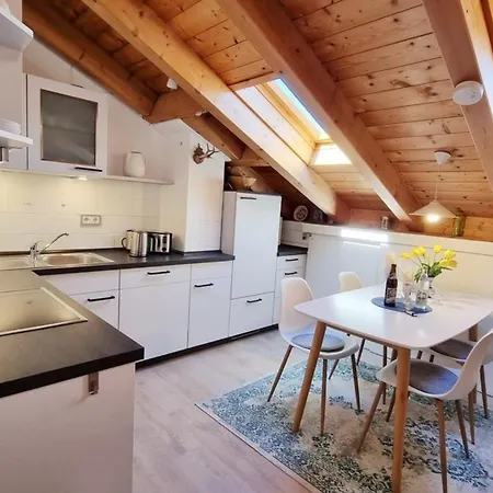 Appartement Timo -230-